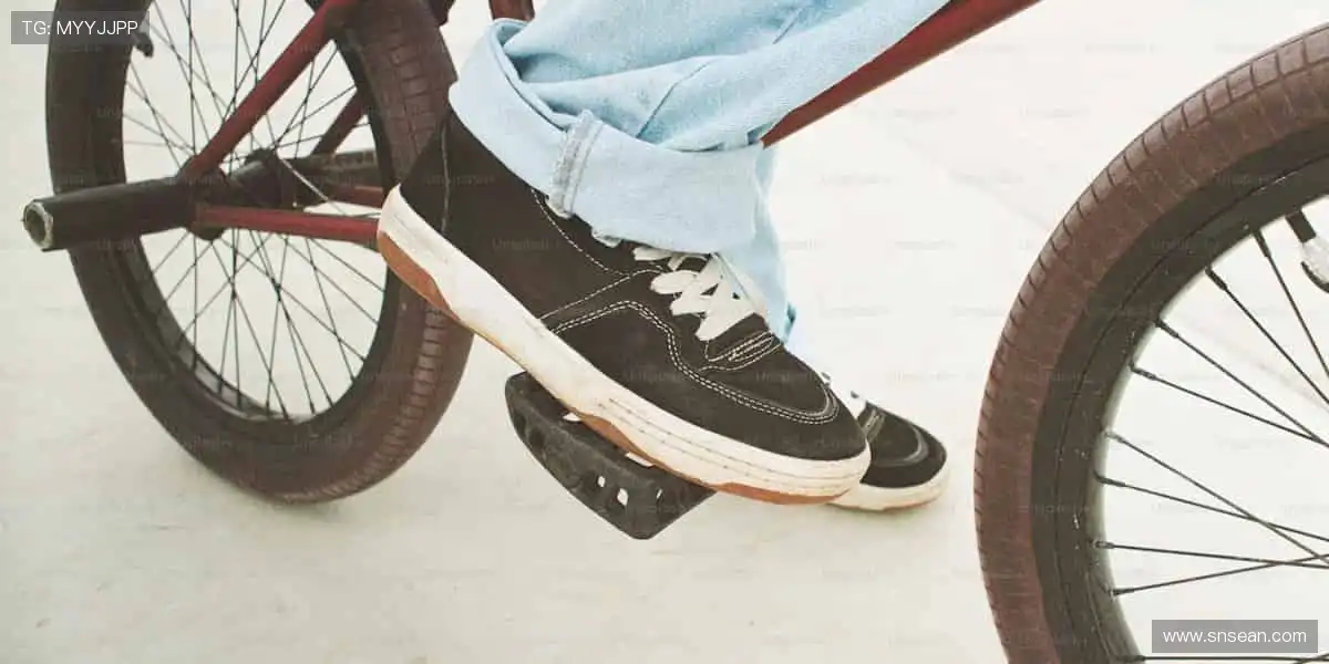 🎯球迷专属,正品周边一键直达!👕